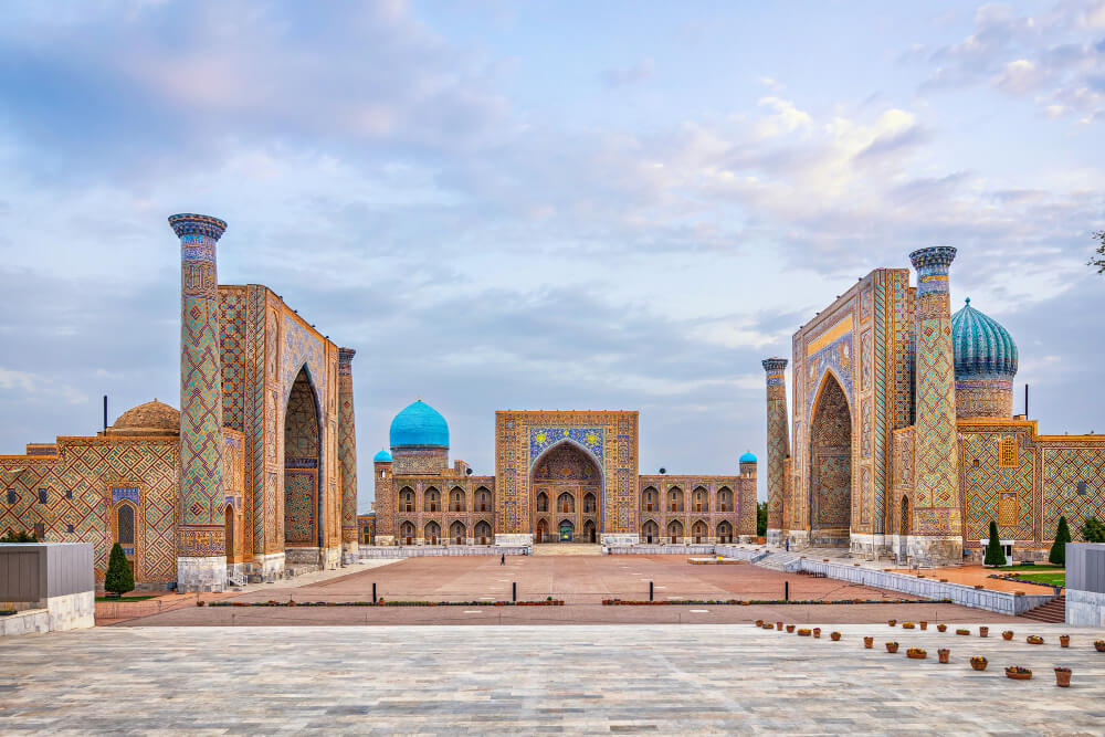 REGISTAN SQUARE